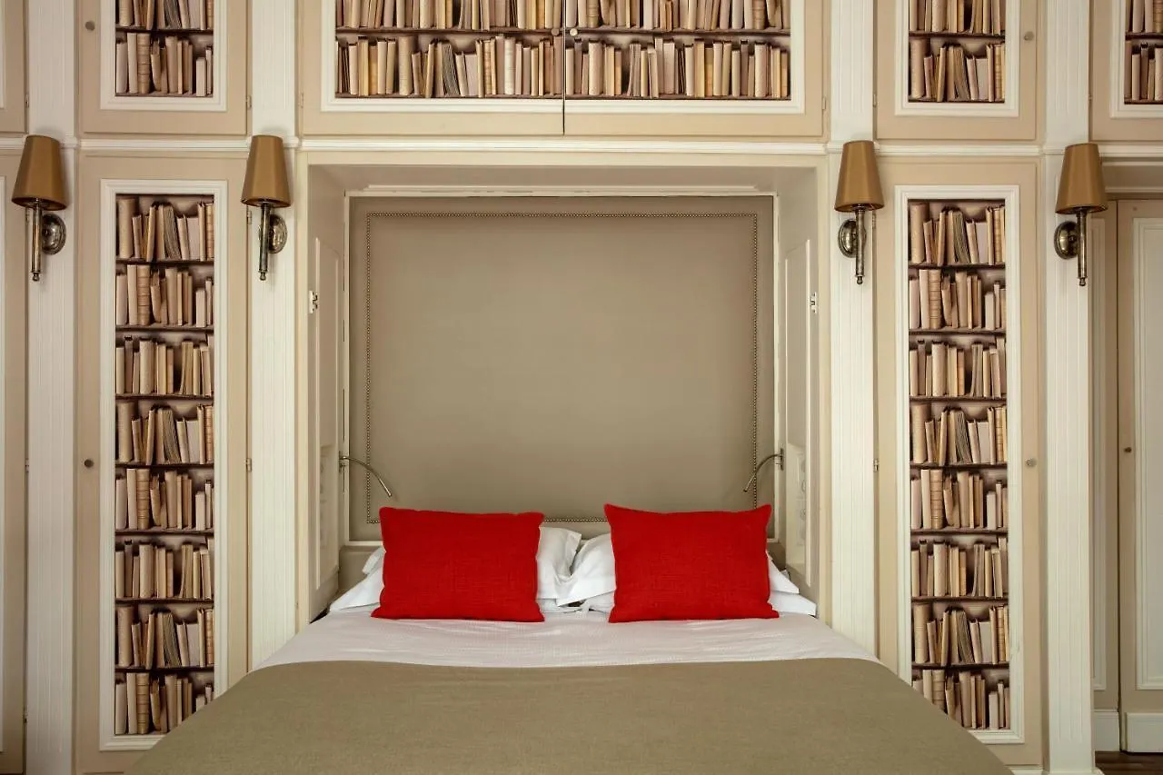 Serotel Lutece Hotel 4*